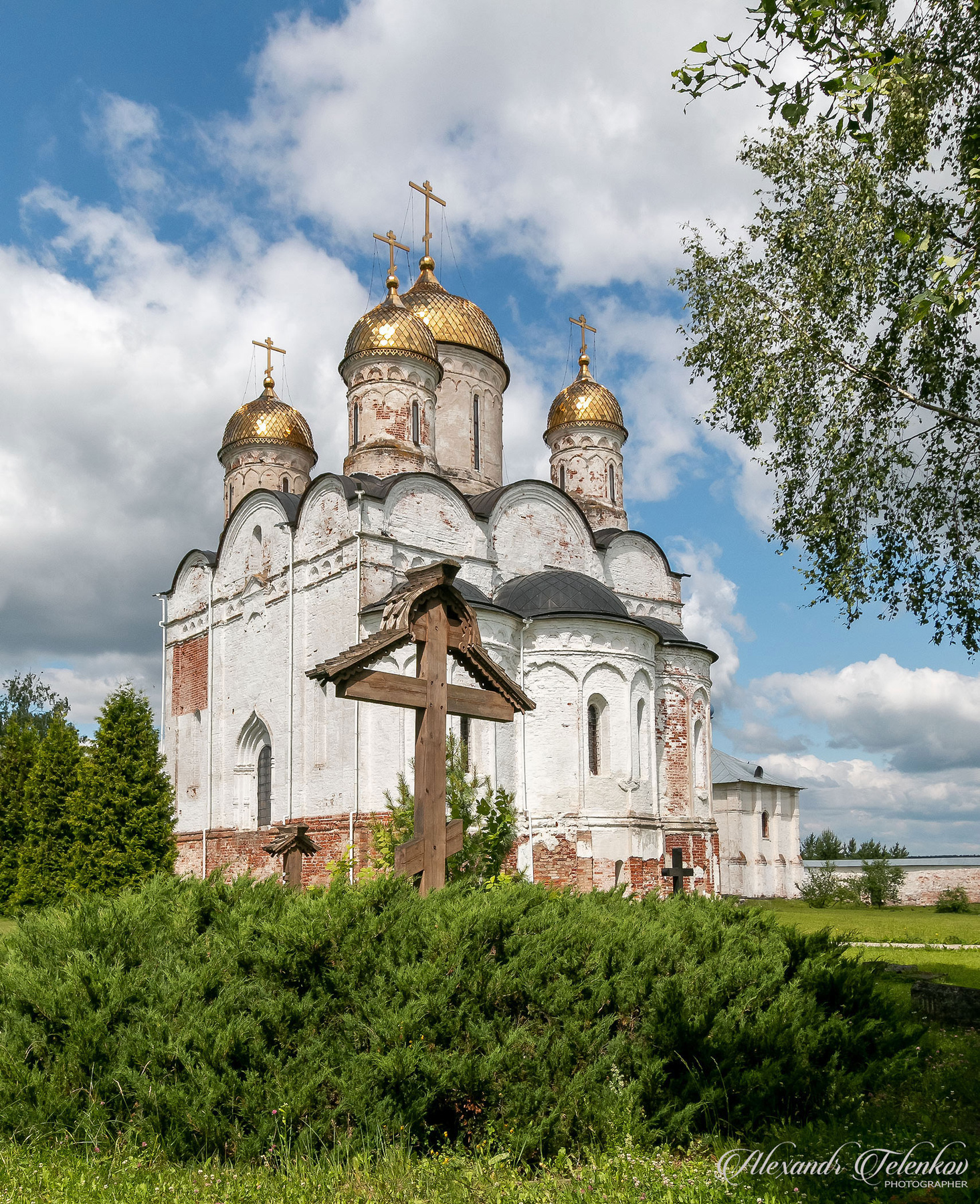Собор Рождества Пресвятой Богородицы в Лужецком Ферапонтовом монастыре. можайск путешествия архитектура храмы церкви монастыри