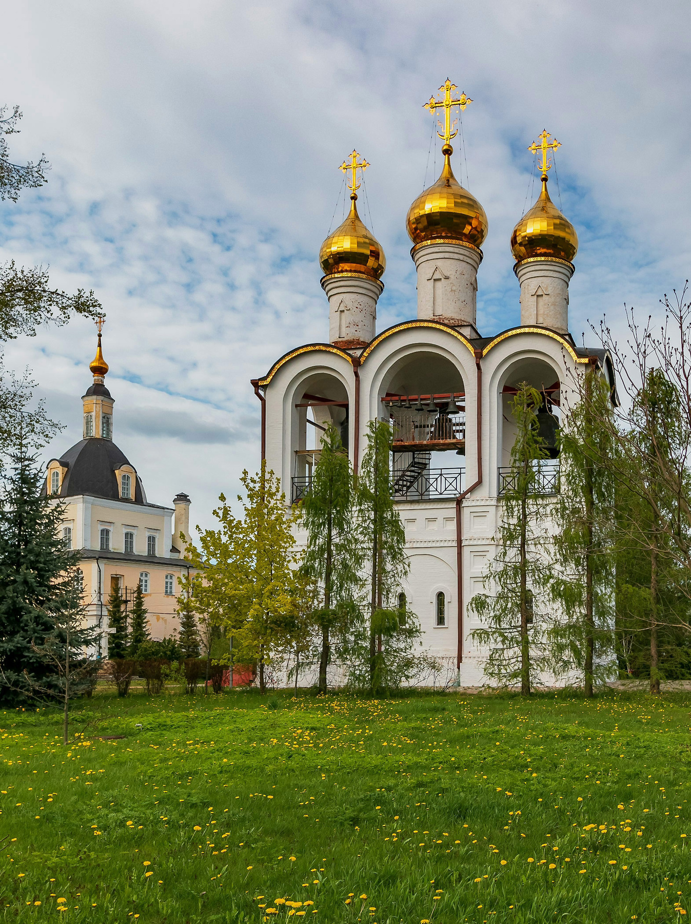 Церковь Усекновения главы Иоанна Предтечи в Никольском монастыре Переславля-Залесского. путешествия архитектура храмы церкви монастыри