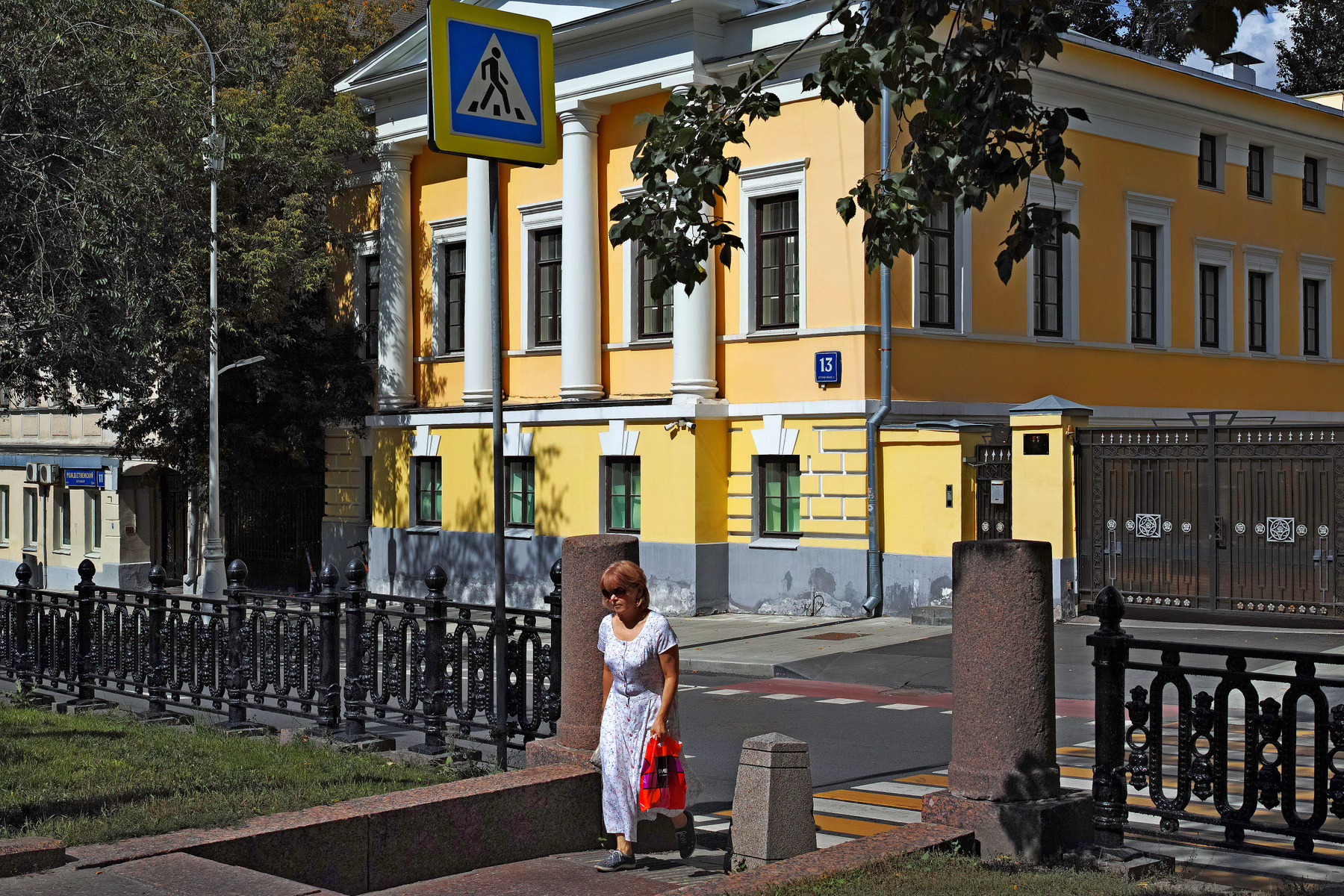 Рождественский бульвар город Москва бульвар Рождественский усадьба М.А Лагофита