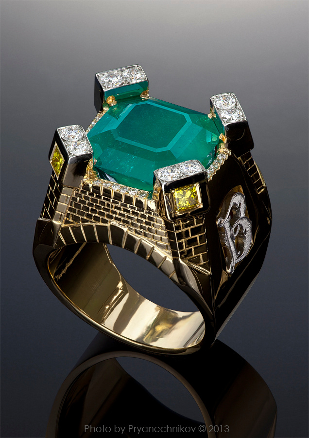 Jewellery Photography. Фото Ювелирных изделий с бриллиантами и драгоценными камнями. Ювелирный постер. Diamond Jewelry. Pryanechnikov Прянечников Изумруд бриллианты