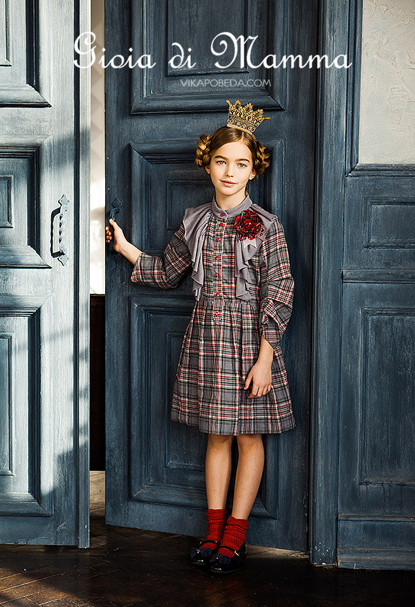Gioia di Mamma - advertising campaign fall winter 2013-2014 Gioia di Mamma - advertising campaign fall winter 2013-2014 Kids advertising photographer Vika Pobeda/ www.vikapobeda.com Hair & Make-up: Tatiana Kinyakina Photographer's assistant: Dmitriy Pospelov models: Nastya Bezrukova Сasting: Pobeda kids model mana
