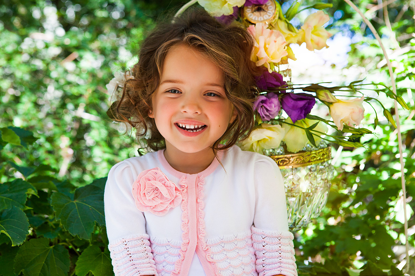 Jacote S/S 2015 Jacote S 2015 Photographer Art Director Vika Pobeda www.vikapobeda.com Hair Makeupt Alisa Irimia Set Design Sylvia Asmussen Madam Palooza Model Maddy McGraw Zuri and Talent Production KIDS PHOTO PRODUCTION