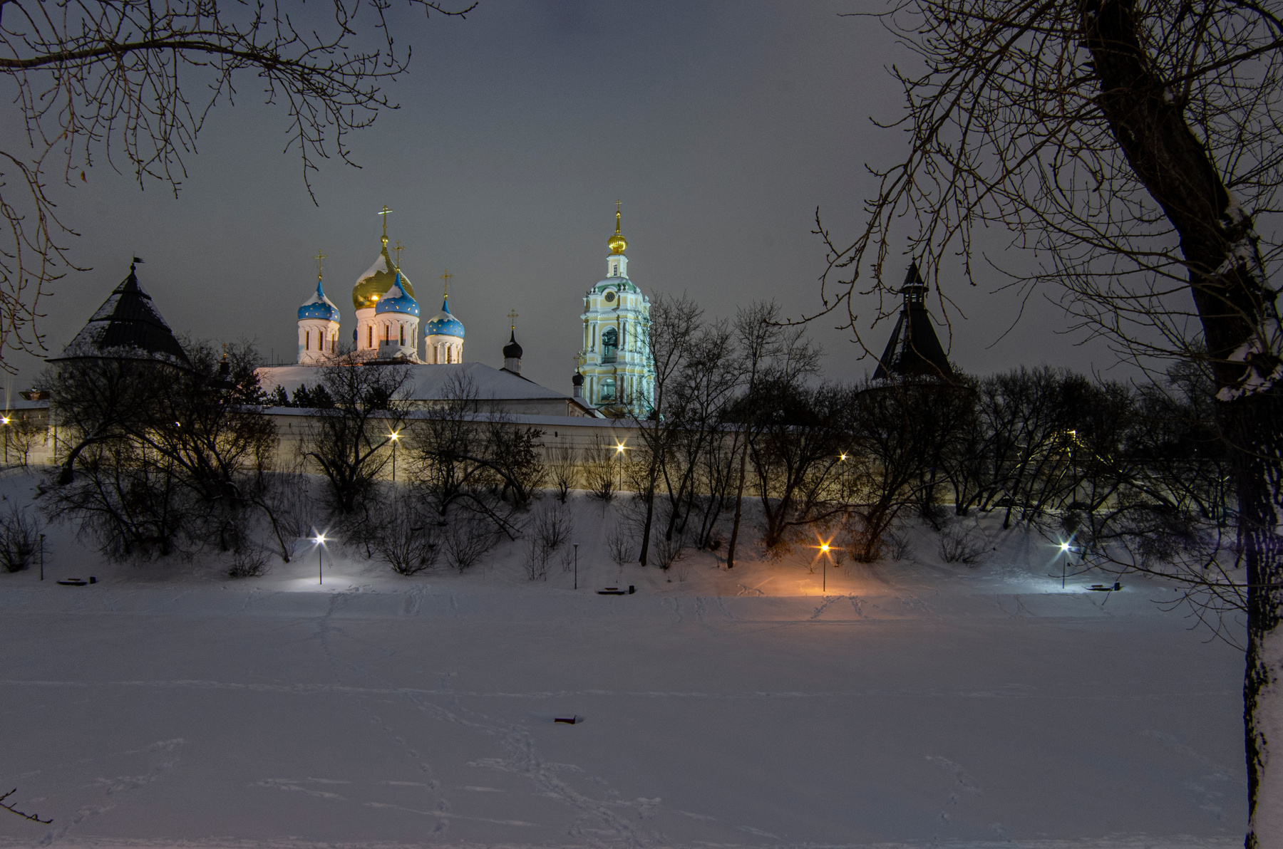 Монастырь. 