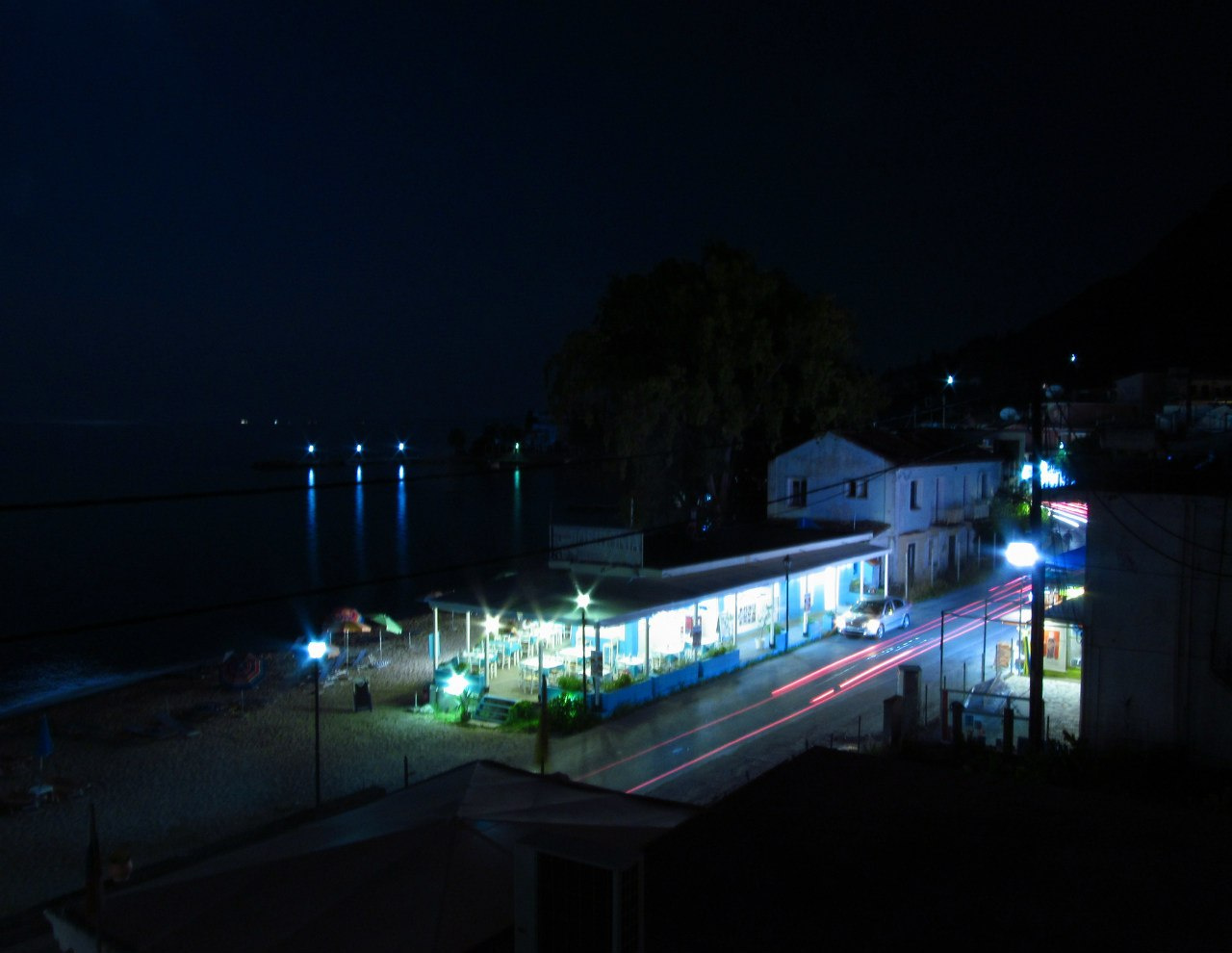 Ночь. На берегу моря ночь город берег огни море