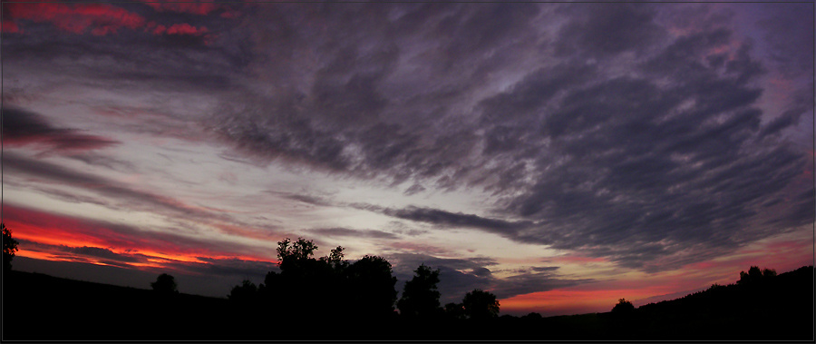 Gloomy Sunset угрюмый