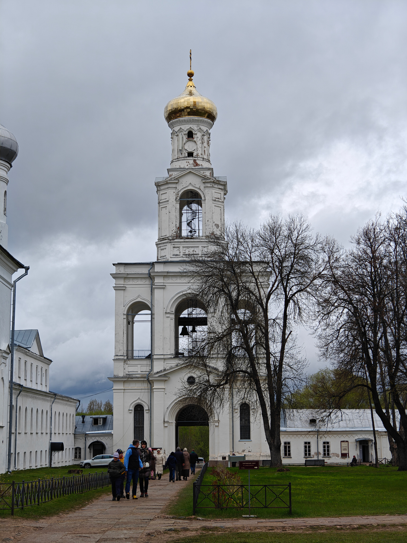 Колокольня Юрьева монастыря 
