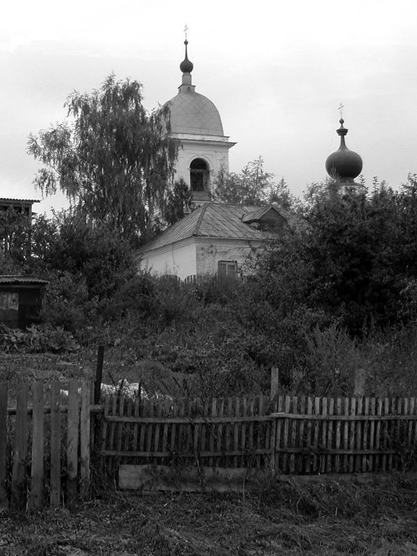 периферия церковь глубинка запустение
