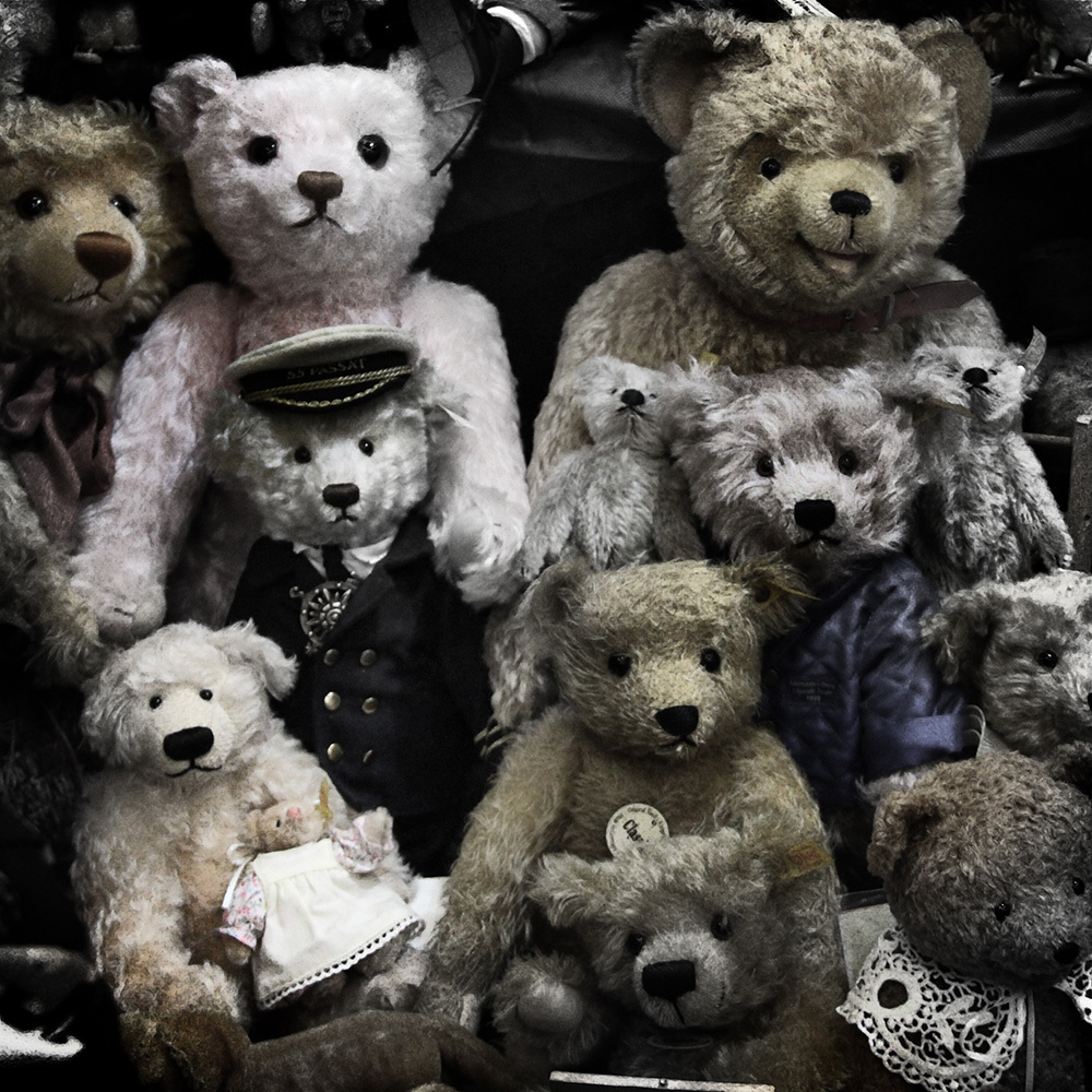 Картинки с выставки (Hello, Teddy) 