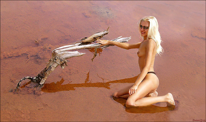 Snag Pink water the  girl silt glasses