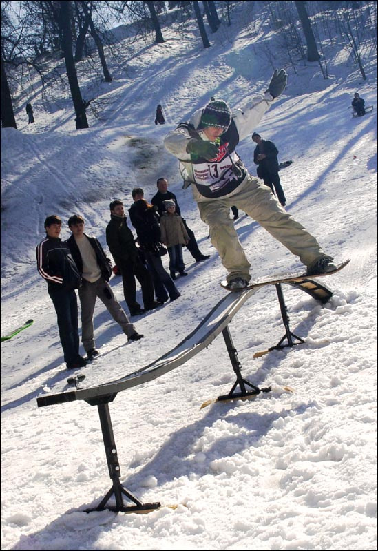 SNOWSKATE FINAL BATTLE 2005 snowskate battle final sk8 skateboard board snow sport