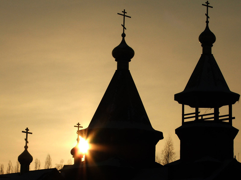 Луч солнца солнце церковь