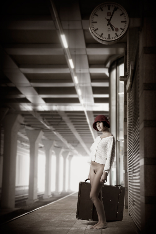 Station... www.photographsite.ru
