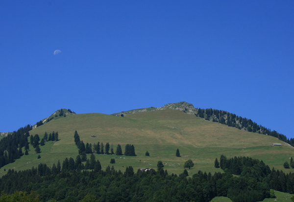 the moon krasota