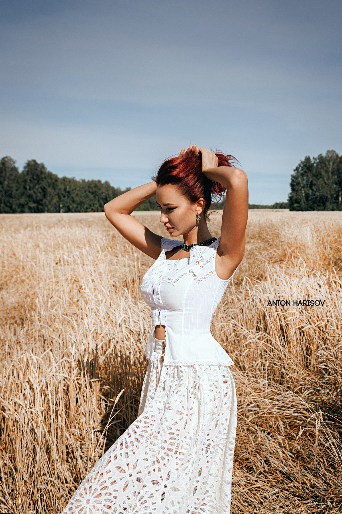 В пшеничном поле portrait girl beauty eyes russian canon fashion woman art sexy femme movie mood cinematic inspiration daylight popular post-processing antonharisov fotoshi photography model sensual