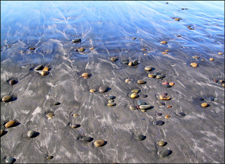 Marine Marine, beach, stones