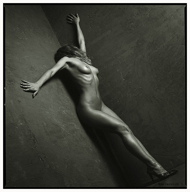 Forgotten In a corner. sex