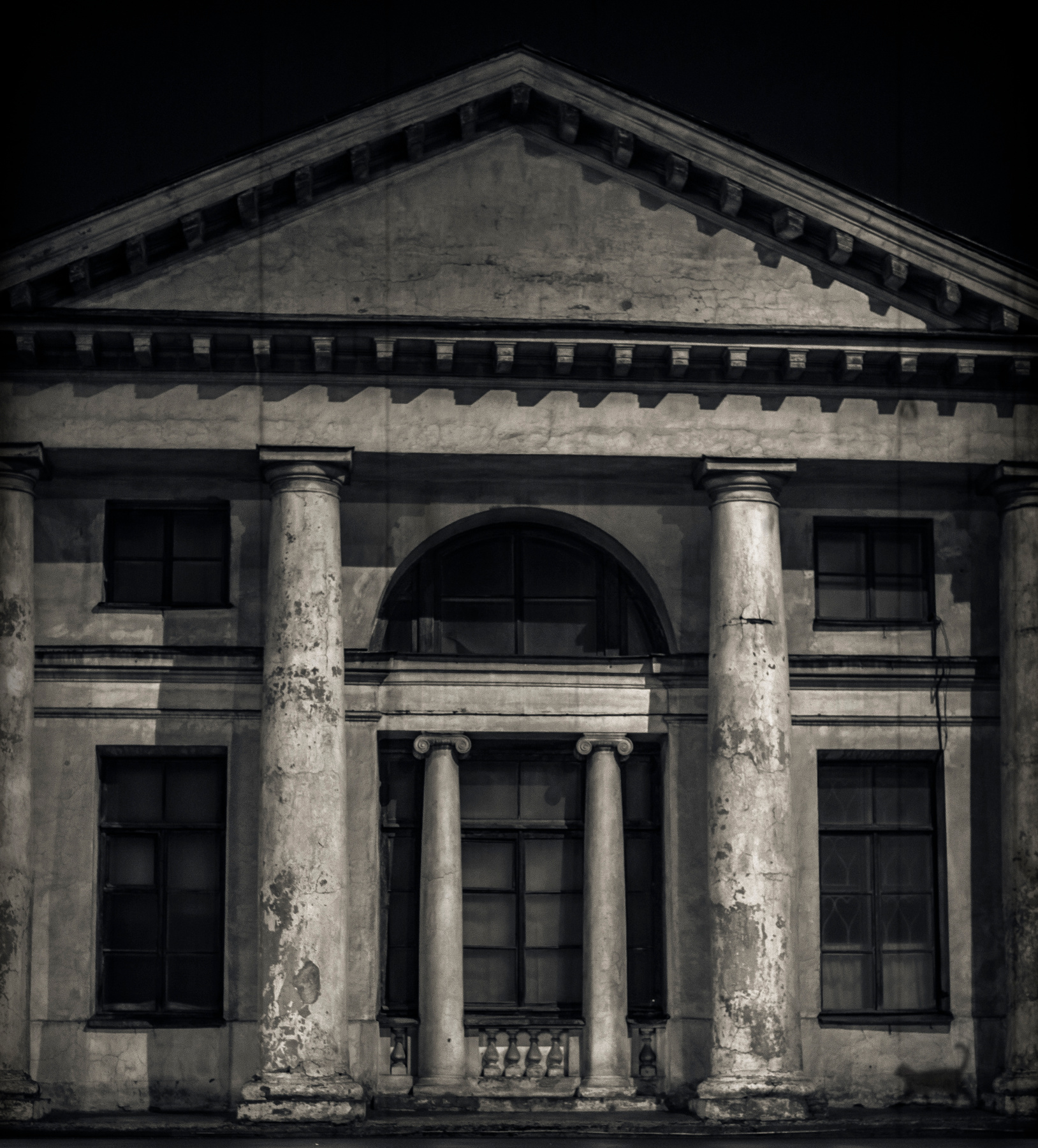 DarkHouse 