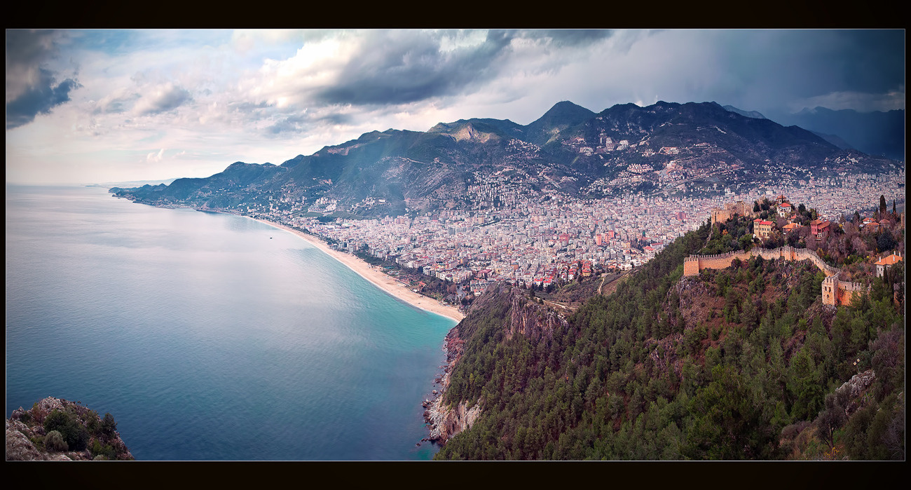 Алания перед грозой Turkey Alanya