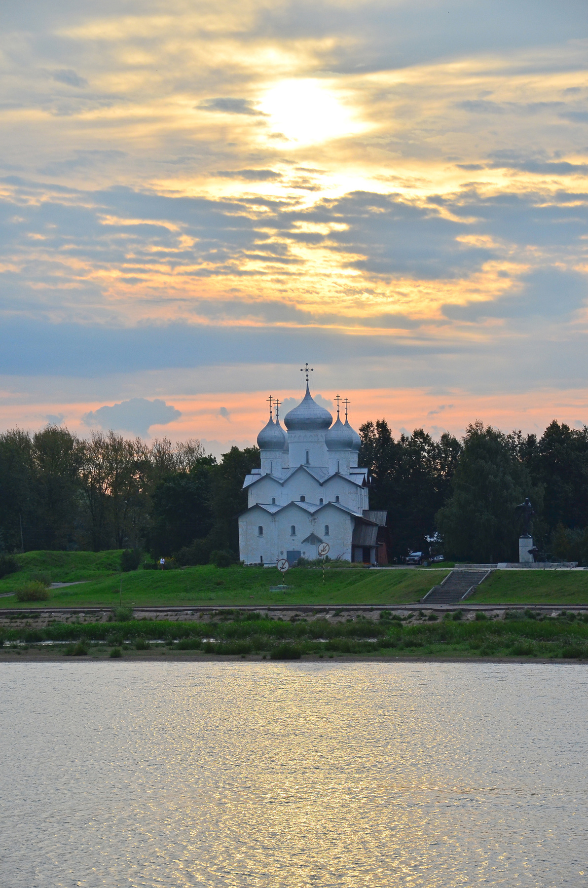 Волхов 