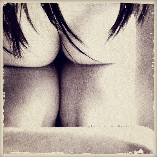 *** (squares) грудь колени волосы руки
