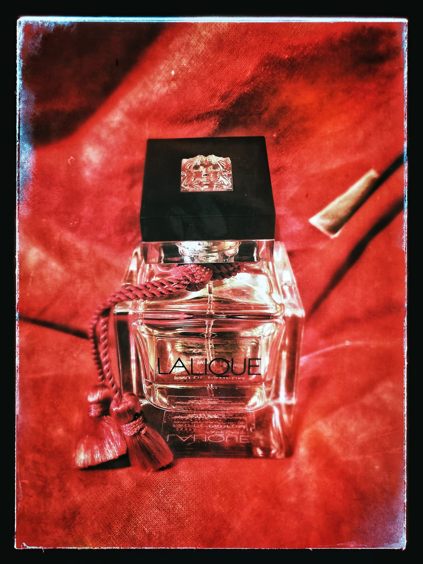 Lalique Le Parfum    Lalique Le Parfum