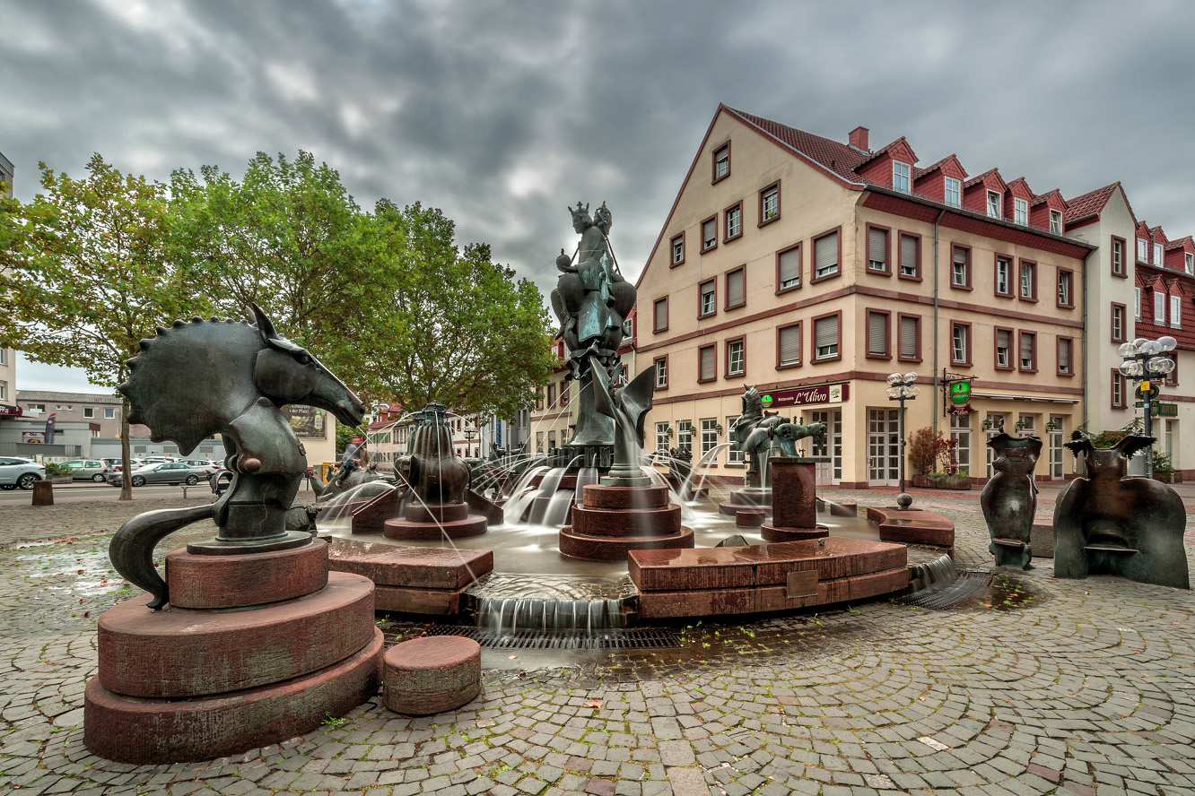 Фонтан Кайзербруннен /Kaiserslautern, Germany/ 