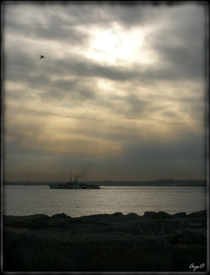 Dreams in Dusk Istanbul Kadikoy набережная