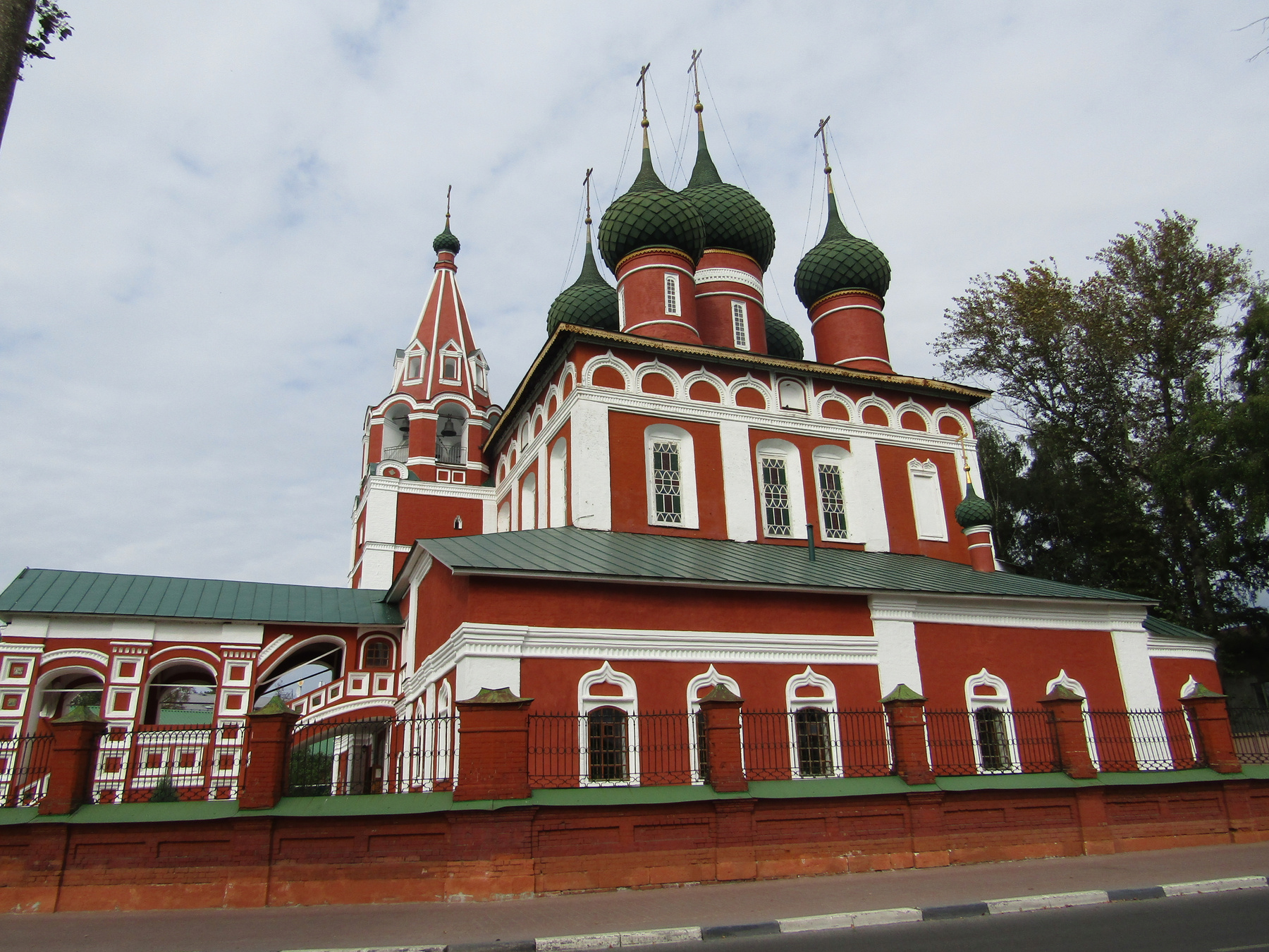 Церковь в  Ярославле Ярославль