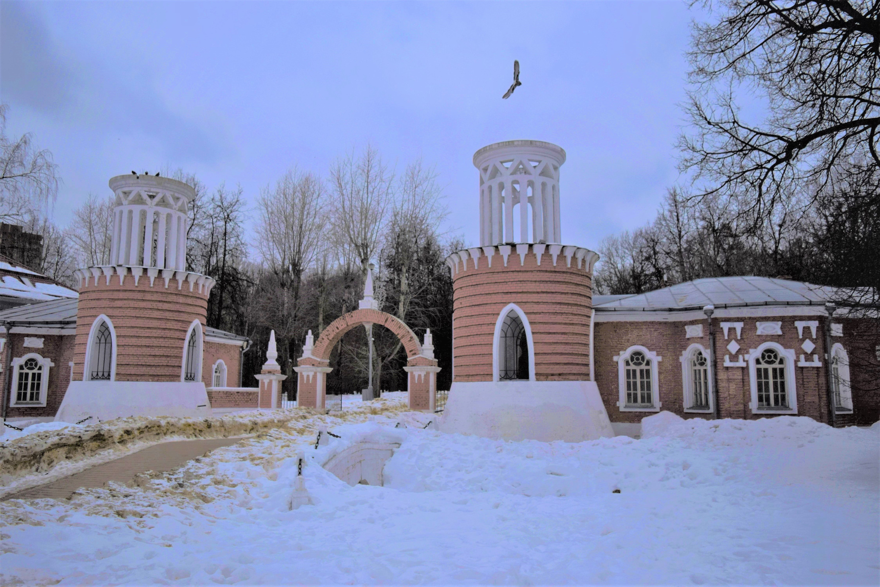 кружат... 