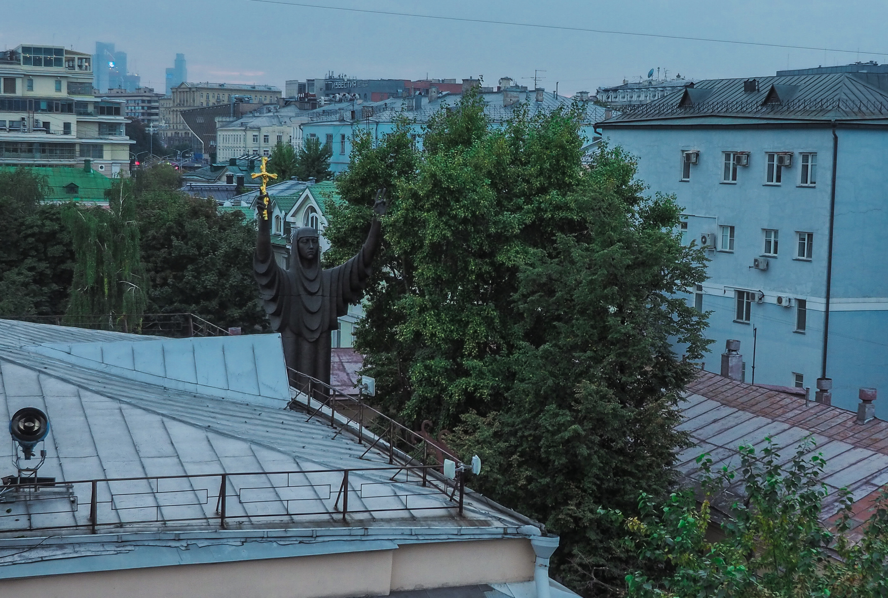 ***Среди Московских Крыш 