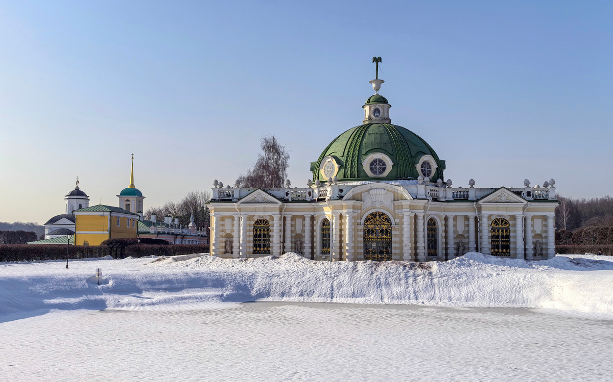Кусково. Павильон Грот. 