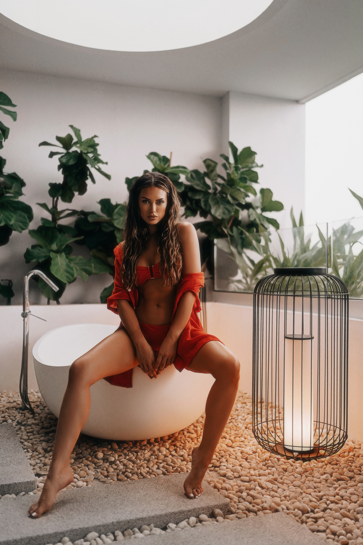 Breanna portrait портрет девушка бикини Sony 35mm брюнетка