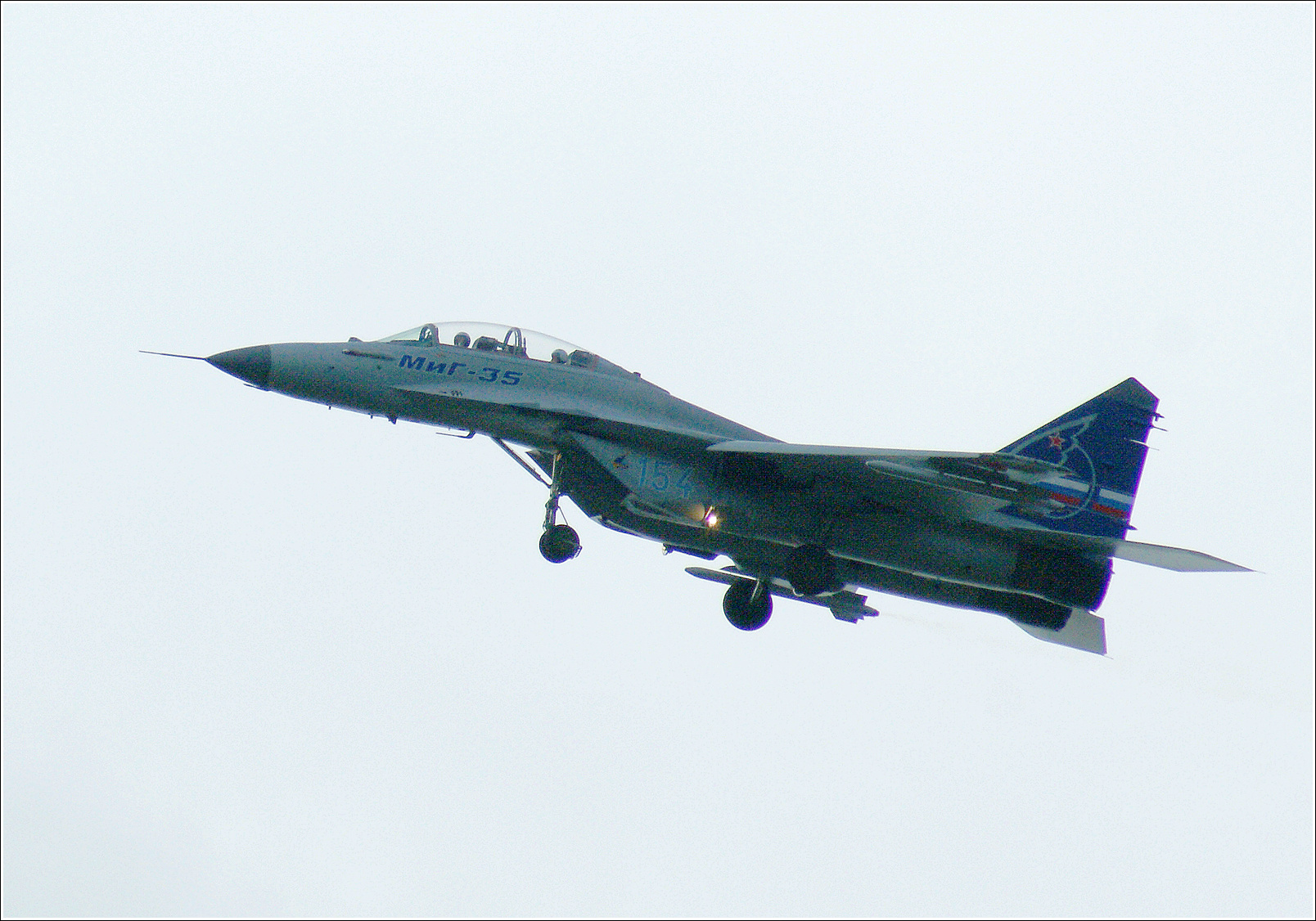 МиГ-35 Миг-35 авиация самолет полёт Жуковский 2005 МАКС