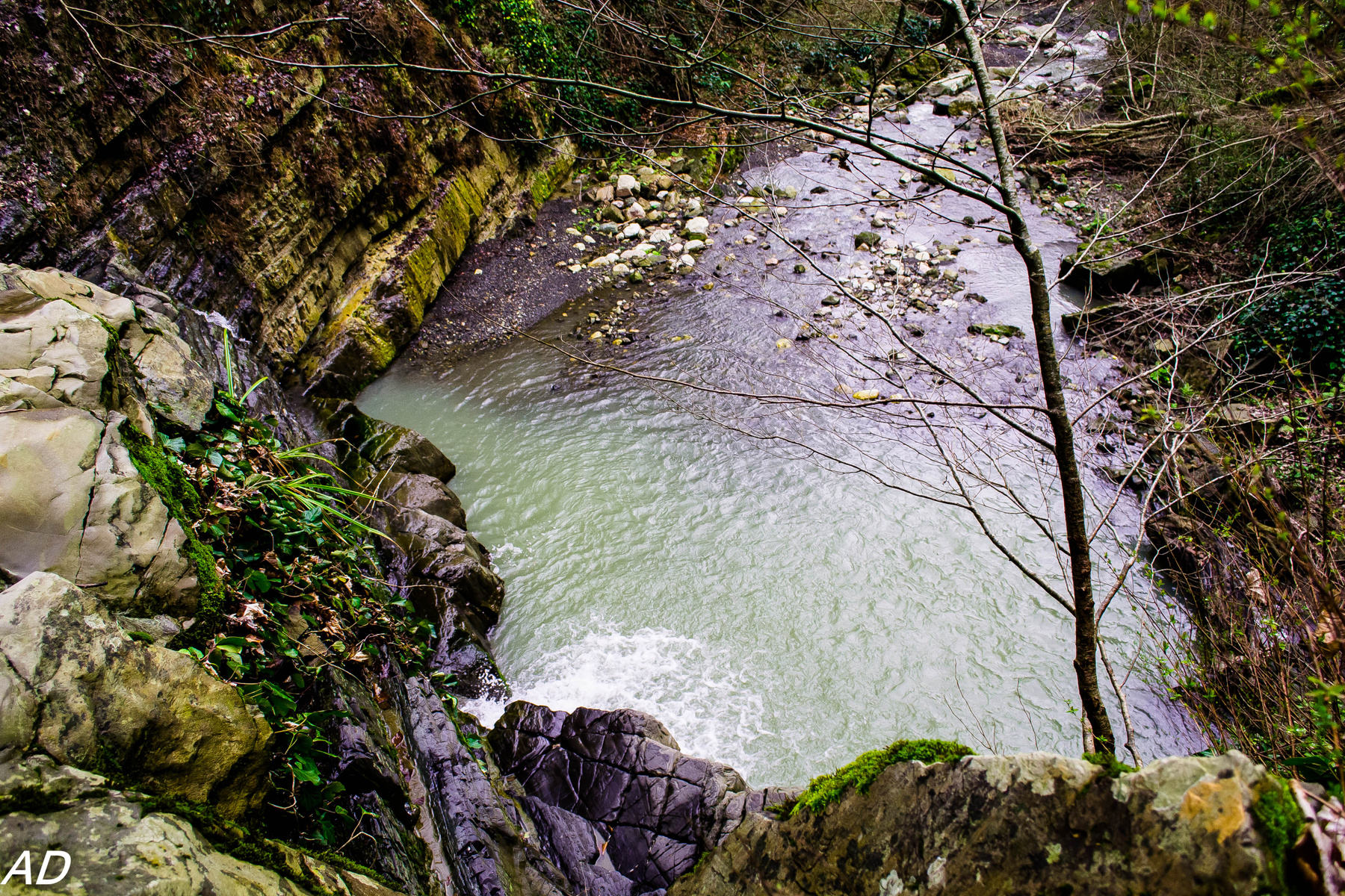 в горах природа