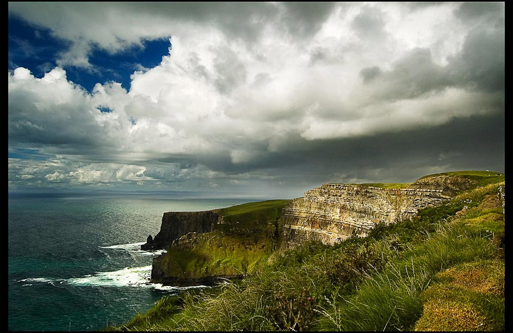 Движение дождя Cliffs of Mother Ireland