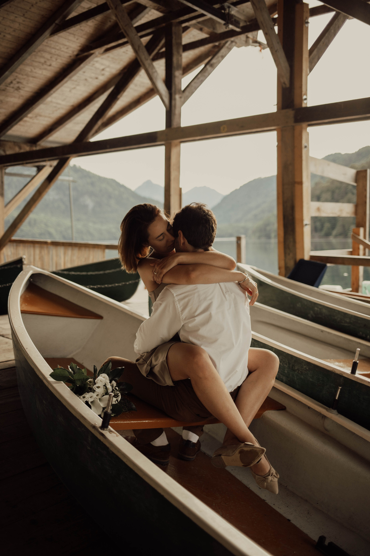 Its good to be happz people... озеро пара свадьба фотопрогулка германия фотограф