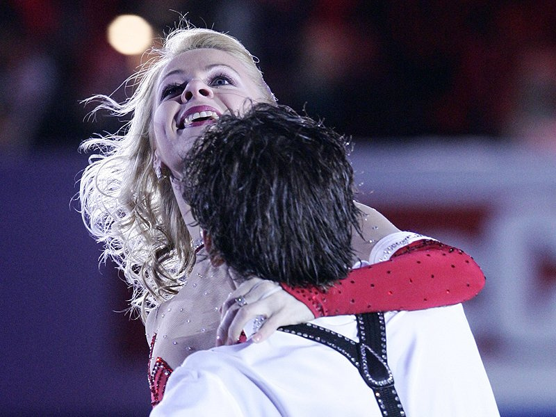 Чемпионат мира 2005 | Елена Грушина, Руслан Гончаров Москва Чемпионат мира по фигурному катанию показательные выступления грушина гончаров