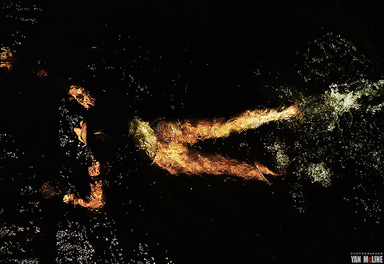 underwater 