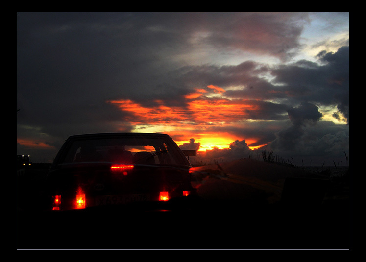 The Road to Hell 2 автомобиль закат дорога