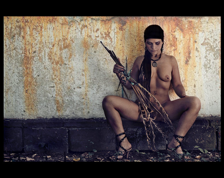 gladioli nude