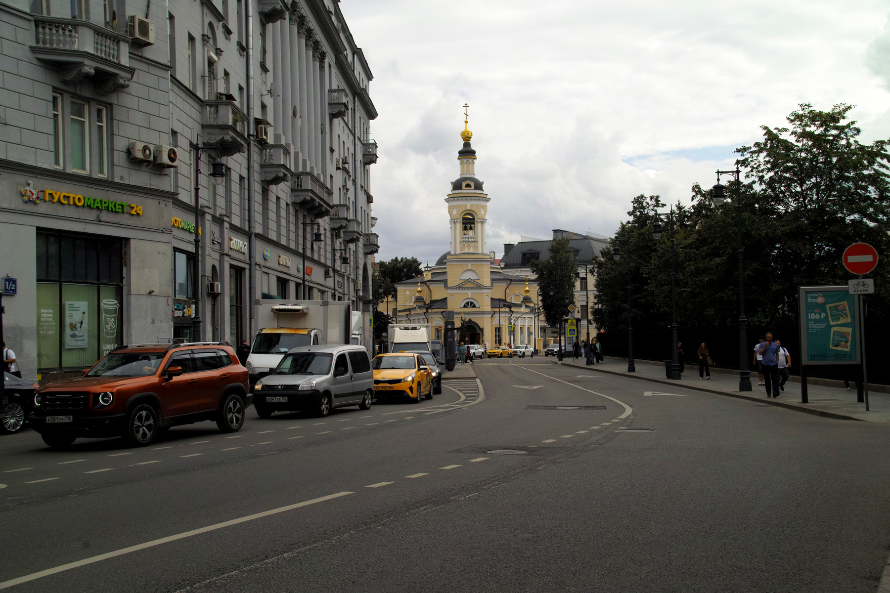 Рождественская церковь город Москва улица Солянка церковь Рождественская