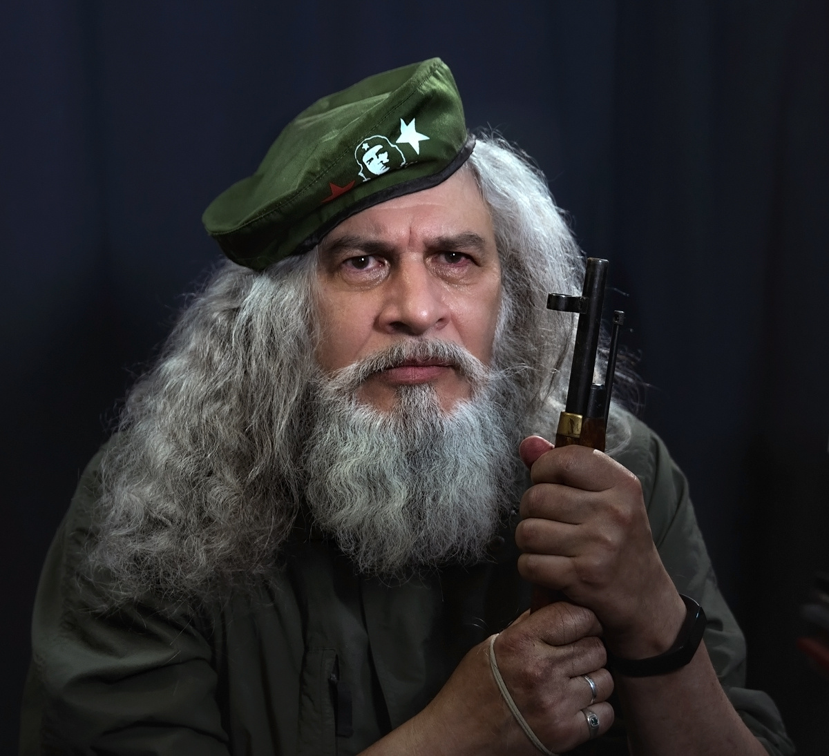 *** портрет