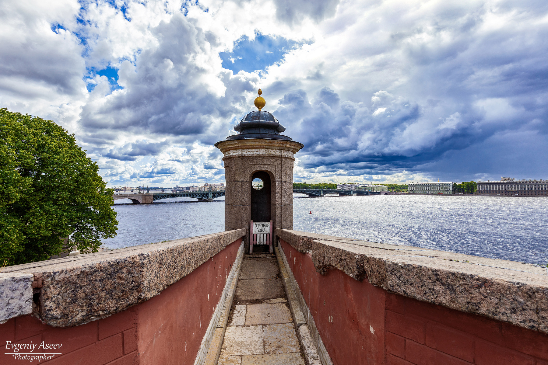 Невские перспективы Петербург