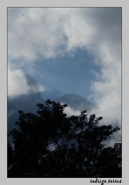 mountain & fog - 2/4 mountain гора fog туман Brazil Бразилия sunset заход солнца