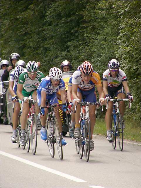 лидирующая группа (этап Tour De France) велогонки Tour De France