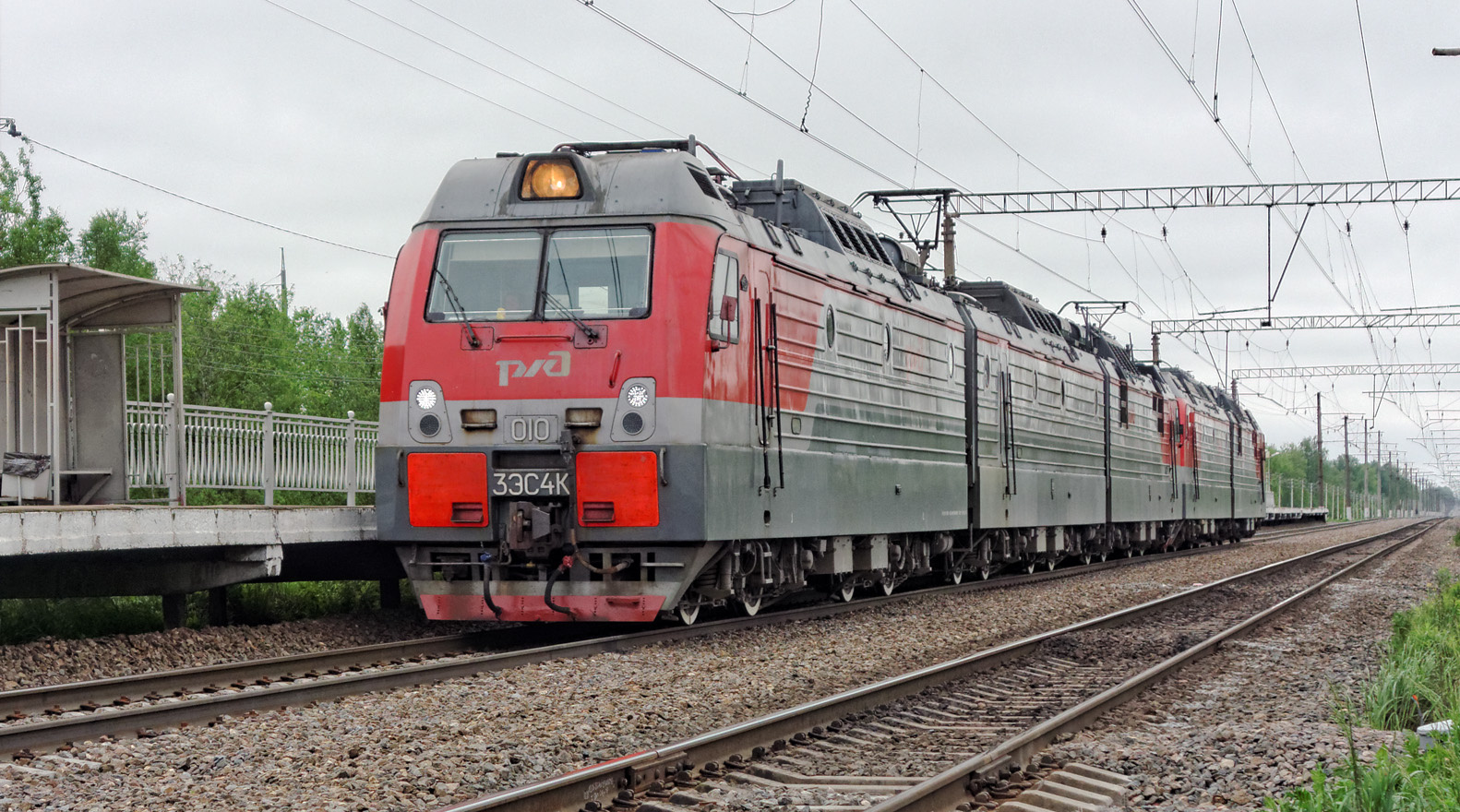 3ЭС4К-010 СПБ Апраксин поезд электровоз 3ЭС4К-010