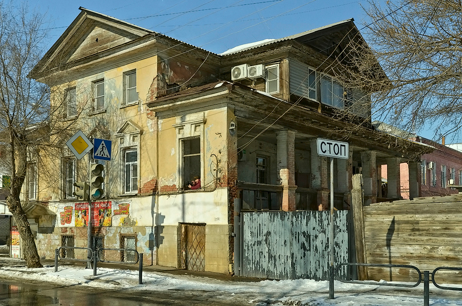 Дом у моста Астрахань