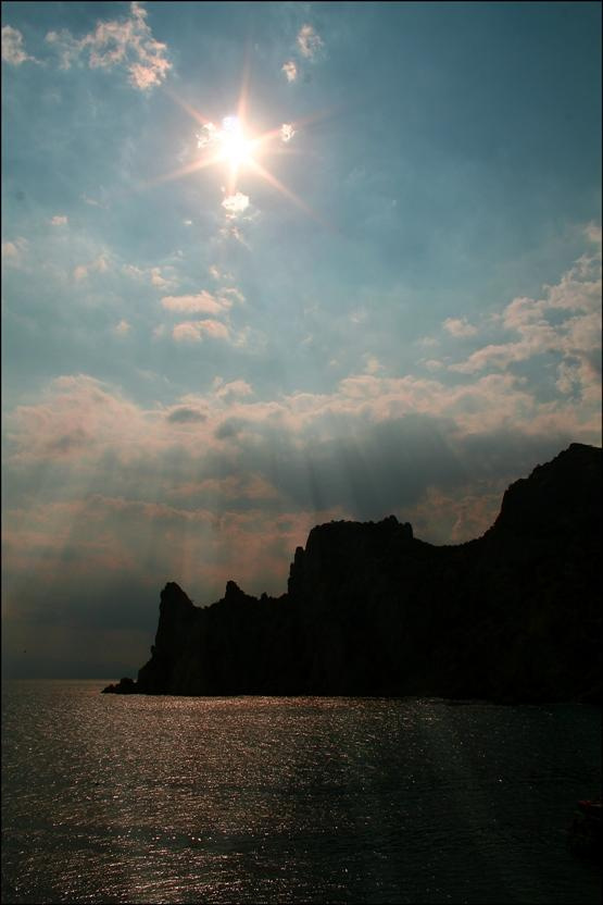 в небе голубом и крымском 