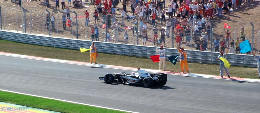 Kimi - real hero! f1 2005.08.21 Гран При Турции Kimi Raikkonen Team McLaren Mercedes real hero