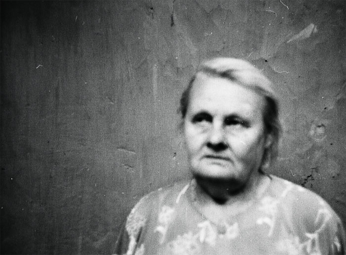 - так было это или нет..?   - что \\\"это\\\"..? обабушкино видимое окружение